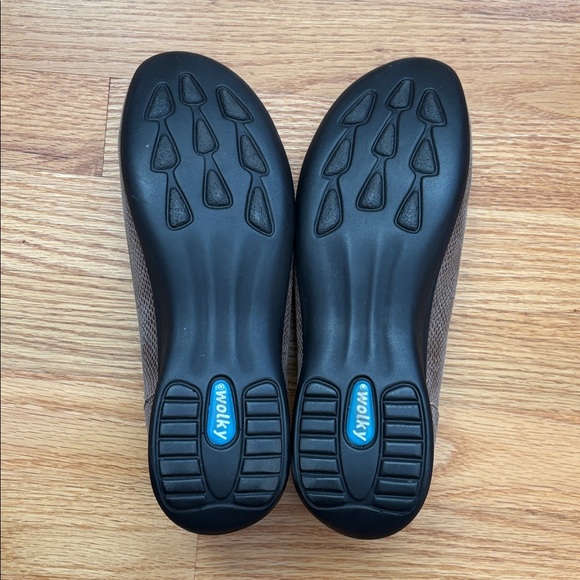 Wolky 359 Taupe Snakeskin Embossed Ballet Flats Comfort Size EU 39 US 8-8.5 - Picture 2 of 9